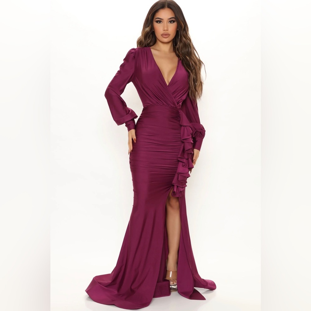 Fashion Nova Purple Ruffle Ruched Wine and Dine Maxi Mermaid Dress M SOLD OUT